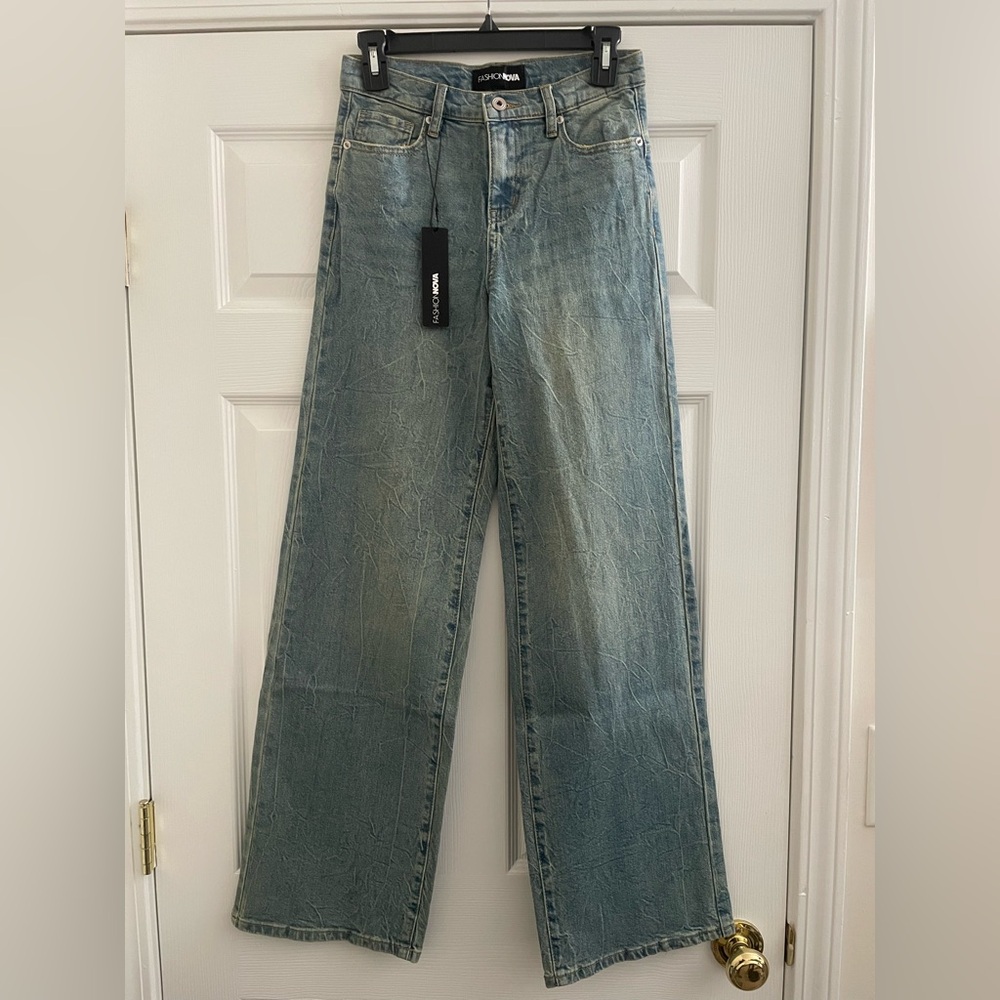 Fashion Nova Vintage Wash Blue Jeans